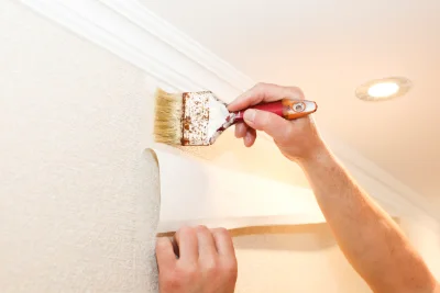 Pose de papier peint à Arcomps — revêtements muraux et toiles de verre